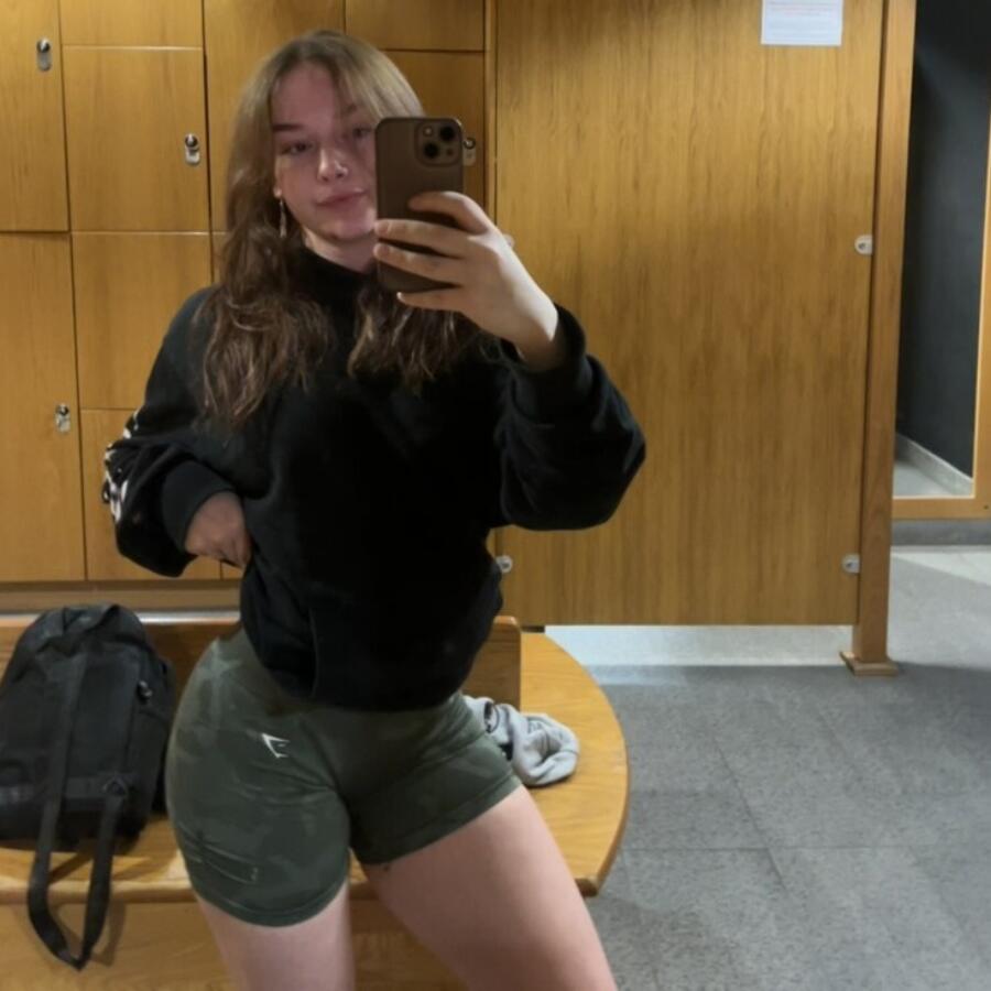 Jo Hewitt PT Profile